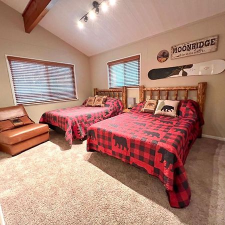 Chalet Monterey W/Hot Tub - Big Decks/Bbq Βίλα Big Bear Lake Εξωτερικό φωτογραφία