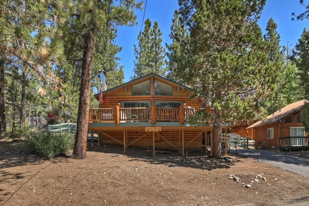 Chalet Monterey W/Hot Tub - Big Decks/Bbq Βίλα Big Bear Lake Εξωτερικό φωτογραφία