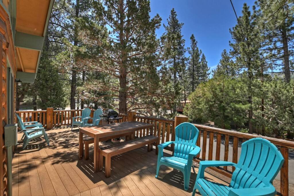 Chalet Monterey W/Hot Tub - Big Decks/Bbq Βίλα Big Bear Lake Εξωτερικό φωτογραφία